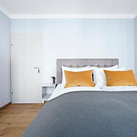 Numa Salzburg Nora Apartment Bagian luar foto