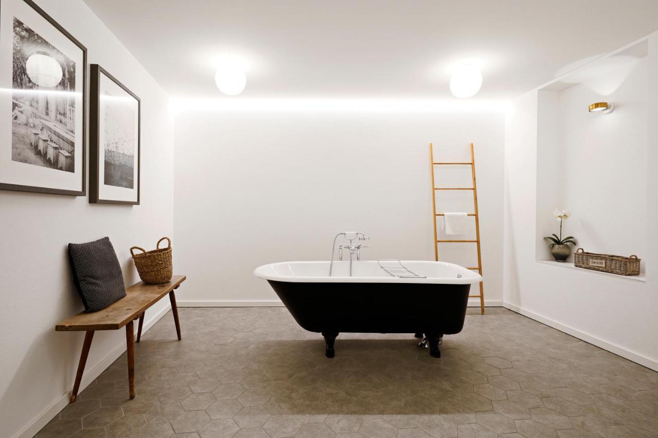 Numa Salzburg Nora Apartment Bagian luar foto