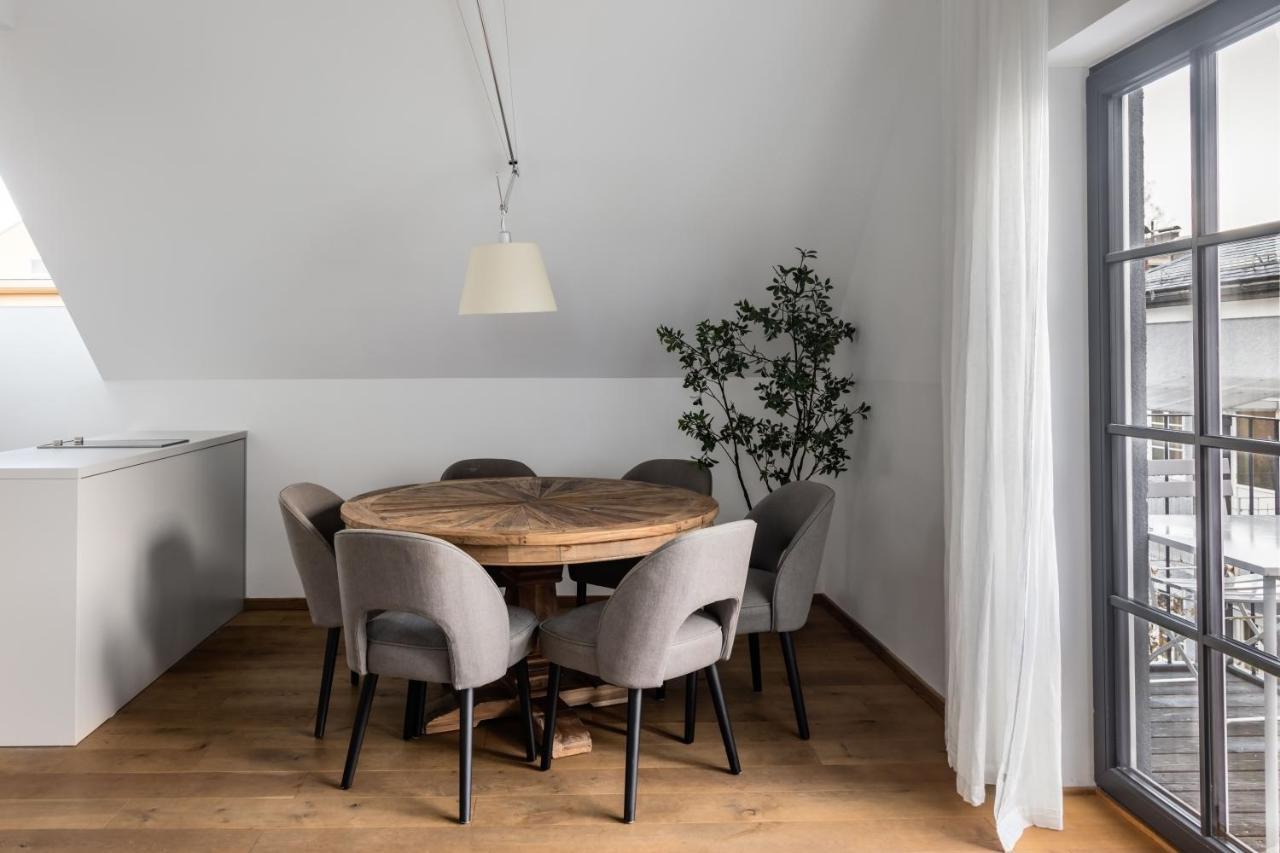 Numa Salzburg Nora Apartment Bagian luar foto