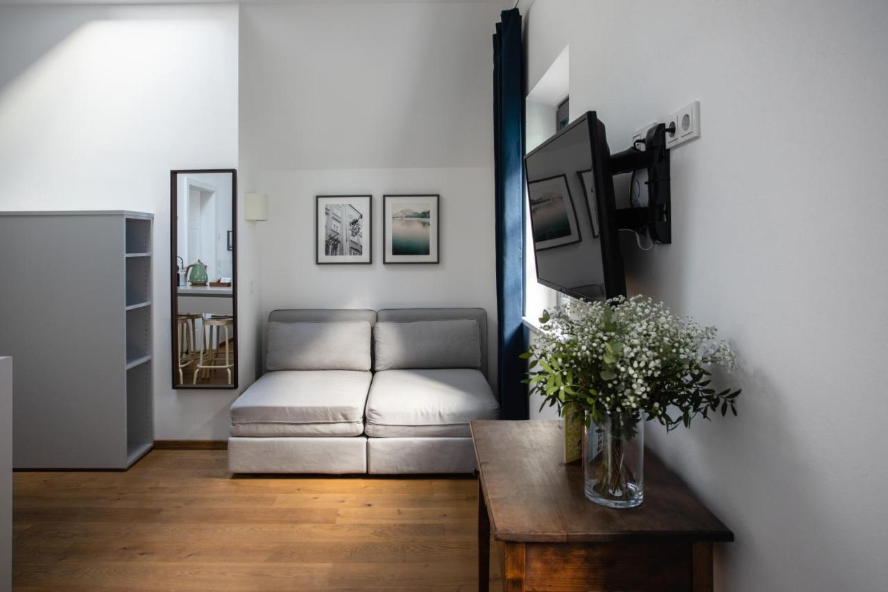 Numa Salzburg Nora Apartment Bagian luar foto
